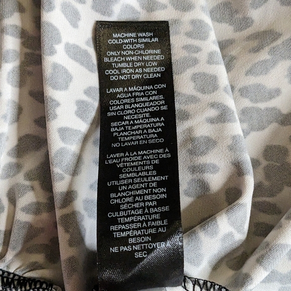 FINAL DAYS $5 Leopard Print Sleeveless Top -CLOSET CLOSING - Picture 8 of 9